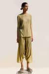 Buy_Urvashi Kaur_Yellow Handspun Jamdani Cotton Silk Woven Geometric Quotient Salwar _at_Aza_Fashions