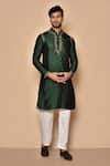 Buy_Aryavir Malhotra_Green Banarasi Silk Embroidered Floral Placement Kurta _at_Aza_Fashions