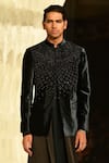 Rohit Gandhi + Rahul Khanna_Green Georgette Plain Spaced Out Pintuck Kurta _Online_at_Aza_Fashions