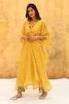 Buy_Label Niti Bothra_Yellow Pure And Handwoven Banarasi Silk Embroidery 3d Motif Kaftan With Palazzo _at_Aza_Fashions