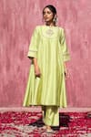 Buy_Weaver Story_Green Chanderi Silk Embroidery Gota Boat Neck Kurta Set _at_Aza_Fashions