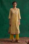 Buy_Rekha Agra_Green Crinkled Cotton Silk Sequin, Thread, Hand Block Print Kurta And Pant Set _at_Aza_Fashions