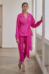 Buy_Betrue_Pink Linen Solid Lapel Collar Blazer And Pant Set  _at_Aza_Fashions