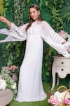 Buy_Ohaila Khan_White Chiffon Keyhole Ayesha Pleated Kaftan  _at_Aza_Fashions