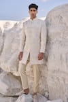 Buy_Seema Gujral_Off White Sherwani Raw Silk Embroidery Floral Set _at_Aza_Fashions