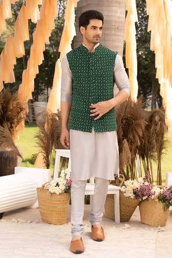 Buy_Chhavvi Aggarwal_Green Crepe, Chanderi Cotton, Gingham Embroidery Floral Printed Bundi Kurta Set _at_Aza_Fashions