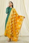 Buy_Naintara Bajaj_Yellow Cotton, Silk Embroidery Floral Circular Pattern Dupatta _at_Aza_Fashions
