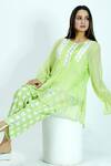 Buy_Jyoti Bansal_Green Kota Doria Lace, Embroidery Round Neck Garden Hope Short Tunic _at_Aza_Fashions
