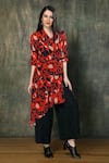 Buy_Whimsical By Shica_Red Organza Satin Print Abstract Floral V Neck Wrap Kurta _at_Aza_Fashions