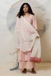Buy_Banana Labs_Pink Cotton Square Neck Geometric Pattern Kurta Pant Set _at_Aza_Fashions