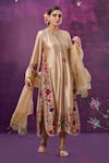 Buy_Label Niti Bothra_Ivory Kora Silk Applique Mughal Round Floral Kurta Set _at_Aza_Fashions