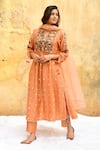 Label Niti Bothra_Peach Pure And Handwoven Banarasi Silk Polka Dot Gathered Sleeve Kurta & Pant Set _Online_at_Aza_Fashions