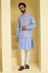 Buy_KUSTOMEYES_Blue Cotton Silk Embroidered Geometric Bundi And Kurta Set _at_Aza_Fashions