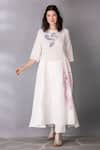Buy_Tanu Malhotra_White Cotton, Linen Embroidery Round Neck Placed Bird Pattern Tunic And Pant Set _at_Aza_Fashions