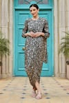 Buy_KARAJ JAIPUR_Black Gazi Silk Floral Round Pre-draped Saree With Blouse _at_Aza_Fashions