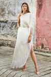 Buy_Style Junkiie_Ivory Natural Crepe Asymmetric One Shoulder Kaftan  _at_Aza_Fashions