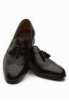 Buy_dapper Shoes_Black Brogue Wingtip Tassel Loafers_at_Aza_Fashions