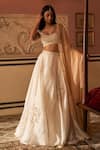 Buy_Zoon_Ivory Satin Organza Embroidery Aari U Neck Placement Lehenga Set _at_Aza_Fashions