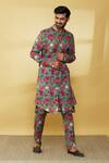 Buy_MR. Ajay Kumar_Green Linen Printed Floral Kurta And Pant Set  _at_Aza_Fashions