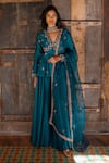 Buy_Shikha Mehta_Green Dupatta  Organza, Chanderi Thread V Neck Sharara Set _at_Aza_Fashions