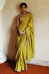 Buy_Archana Jaju_Green Handwoven Cotton Hand Painted And Embroidery Lucknowi Saree With Blouse _at_Aza_Fashions