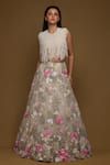 Buy_SHRIYA SOM_Off White Tulle Embroidery Floral Bloom Skirt  _at_Aza_Fashions