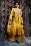 Buy_Kritika Dawar_Yellow Kurta And Palazzo Banarasi Chanderi Embroidery Gota Work Notched Set _at_Aza_Fashions