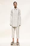 Buy_Urvashi Kaur_Off White 100% Handloom Cotton Striped Duro Pant  _at_Aza_Fashions
