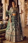 Buy_LASHKARAA_Green Net With Santoon Inner Embroidery Zari Flower Bouquet Bridal Lehenga Set_at_Aza_Fashions