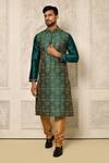 Buy_Naintara Bajaj_Blue Kurta Embroidered Dhupion Feather Pattern With Pyjama _at_Aza_Fashions