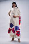 Buy_Taika By Poonam Bhagat_Ivory Chanderi Embroidered Floral Notched Patterned A-line Tunic Set _at_Aza_Fashions