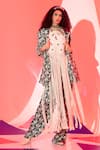 Buy_Esha L Amin_Green Viscose, Crepe Pyramid Print Pant _at_Aza_Fashions