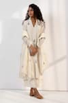 Buy_Label Shreya Sharma_White Chanderi Embroidery V-neck Flower Kurta Set _at_Aza_Fashions
