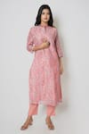 Buy_Kameez_Pink Chander Printed Floral Mandarin Collar Kurta _at_Aza_Fashions