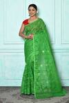 Buy_Samyukta Singhania_Green Silk Cotton Floral Pattern Jamdani Saree _at_Aza_Fashions