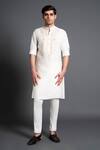 Buy_Raghavendra Rathore Jodhpur_Off White Silk Embroidered Jaal Yoke Kurta _at_Aza_Fashions