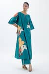 Buy_Sitaraa_Green Poplin Printed Flower Boat Guldasta Long Tunic And Flared Pant Set _at_Aza_Fashions