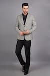 Buy_Soniya G_White Wool And Tweed Woven Houndstooth Pattern Blazer For Men_at_Aza_Fashions