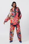 Buy_Saaksha & Kinni_Multi Color Cambric (100% Cotton) Printed Abstract Floral Spread Collar Shirt _at_Aza_Fashions