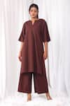 Buy_KHAT_Maroon Poplin Cotton Plain Notched Straight Kurta And Flared Pant Set _at_Aza_Fashions