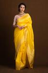 Buy_Devissha_Yellow Pure Katan Silk Handwoven Chand Tara Banarasi Saree_at_Aza_Fashions