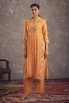 Buy_Hirika&Dhruti_Orange Chanderi Embroidery Floral V Neck Kurta And Pant Set  _at_Aza_Fashions