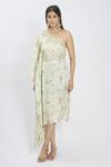 Buy_Vana Ethnics_Green Satin, Viscose Floral, Mirror Asymmetric One Shoulder Printed Kaftan _at_Aza_Fashions