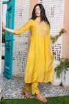 Buy_TATWA_Yellow Kurta Handloom Chanderi Sequin Placement And Pant Set  _at_Aza_Fashions