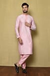 Buy_Aryavir Malhotra_Pink Cotton Silk Printed Chevron Kurta _at_Aza_Fashions