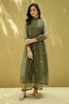 Buy_NAAZ BY NOOR_Green Cotton Heart Round Neck Embroidered Kurta With Pant _at_Aza_Fashions