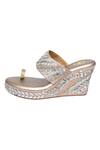 Kkarma Accessories Pink Embroidery Gatsby Toe Ring Wedges Online at Aza Fashions Kkarma Accessories_Pink Embroidery Gatsby Toe Ring Wedges _Online_at_Aza_Fashions