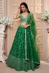 Aariyana Couture_Green Lehenga And Blouse Dupion Embroidered Floral Bridal Set _at_Aza_Fashions