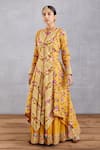 Buy_Torani_Yellow Cotton Silk, Handwoven Chanderi, Voile Sunehra Aasira Kurta Sharara Set _at_Aza_Fashions