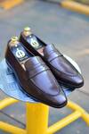 Buy_Oblum_Brown Argetenian Full Grain Crust - Leather Handcrafted Penny Loafers_Online_at_Aza_Fashions